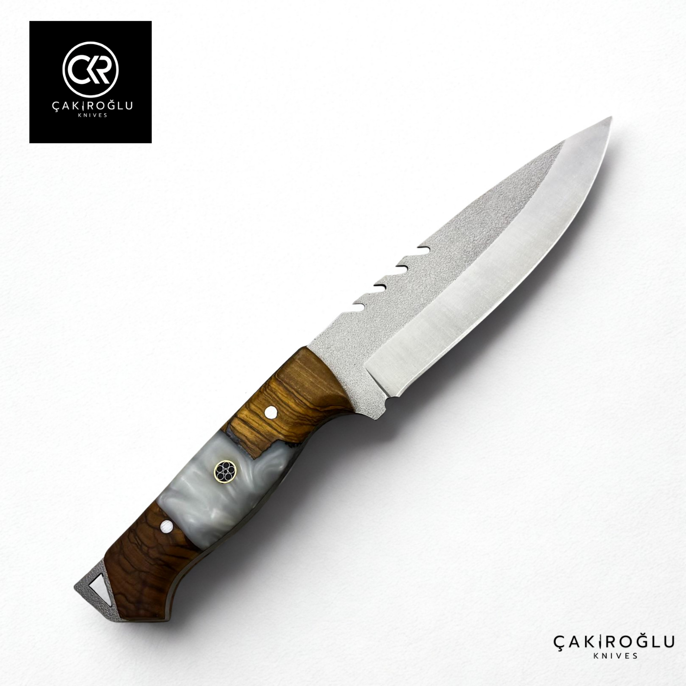 Handcrafted Custom-made Böhler N690 Steel & Epoxy Hybrid Handle Hunting Knife