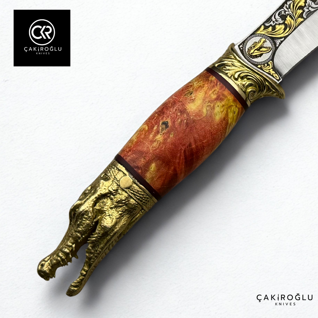 Crocodile Spirit - Gold Embroidered Collectible Hunting Knife
