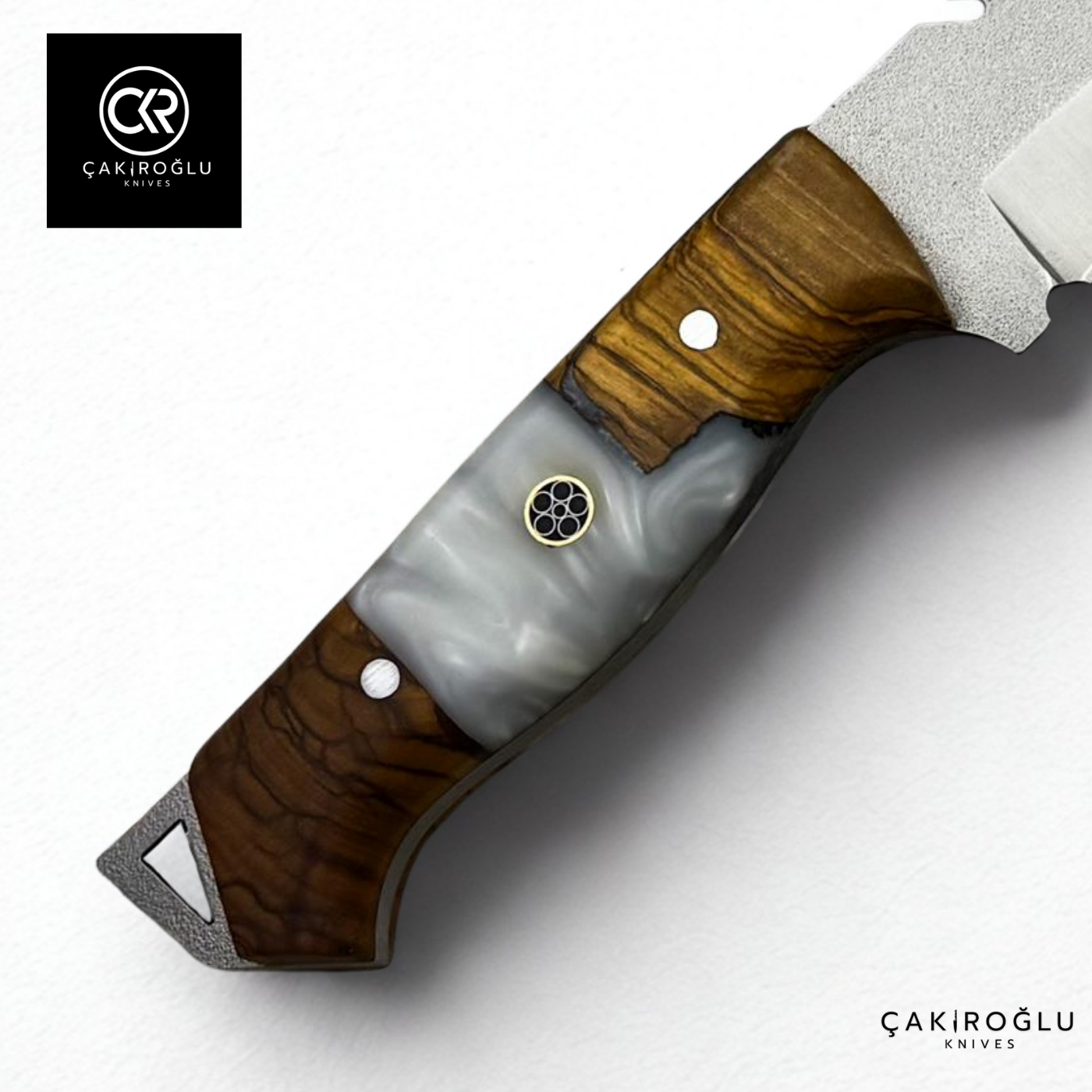 Handcrafted Custom-made Böhler N690 Steel & Epoxy Hybrid Handle Hunting Knife