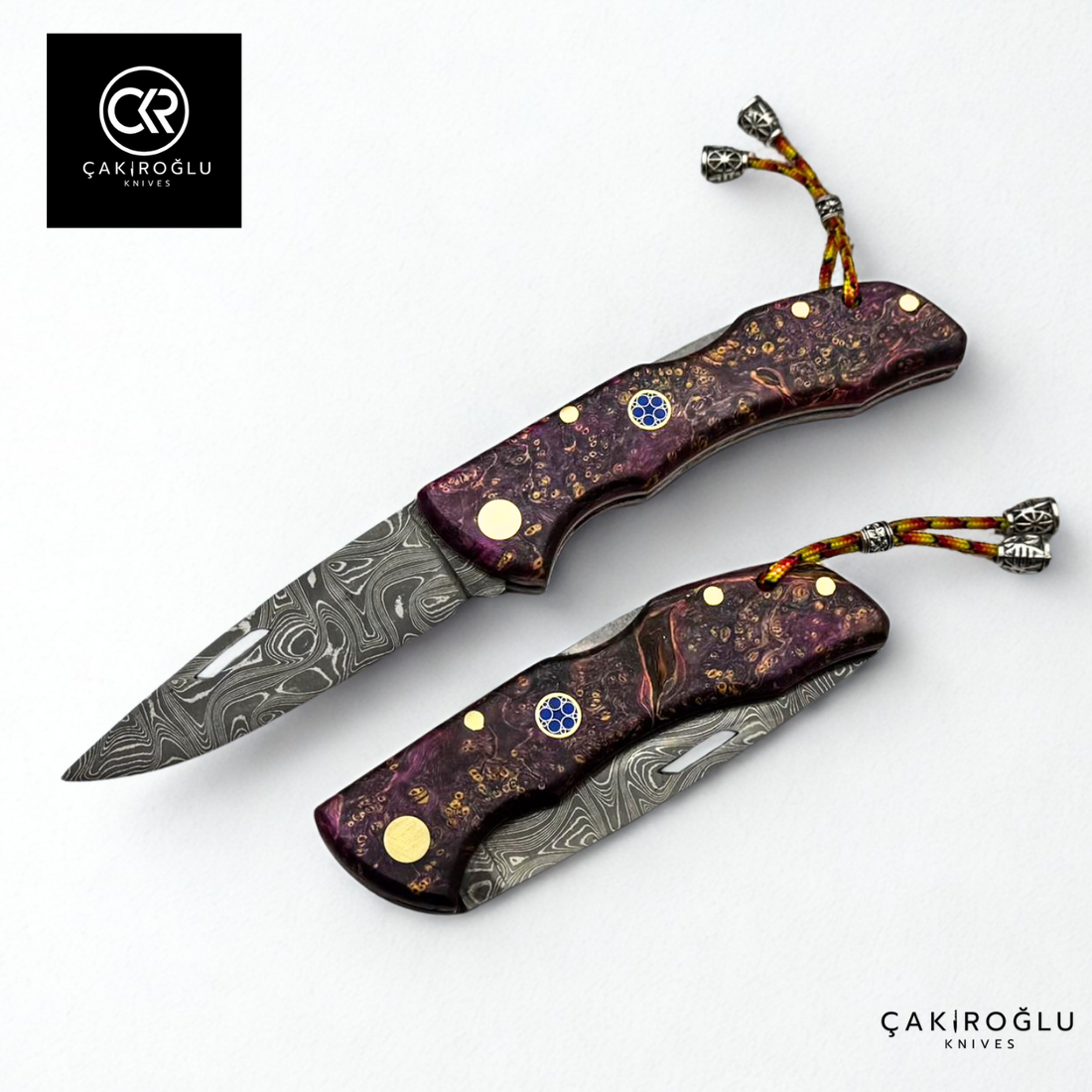 Showy Series Handcrafted Folding Knife - Damascus Steel & Stabilized Wood Handle