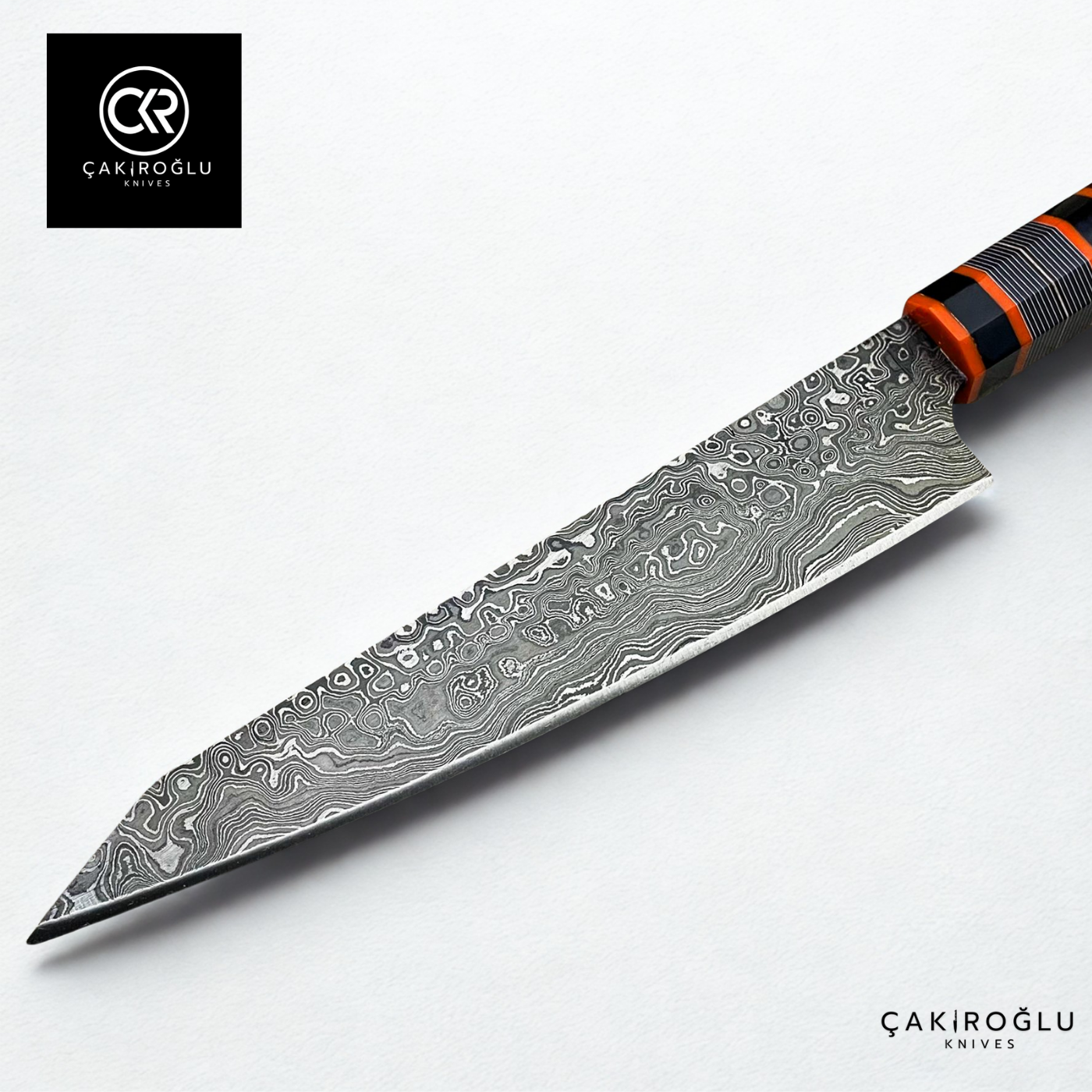 Handcrafted Professional Santoku Model Chef Knife with Damascus Steel
