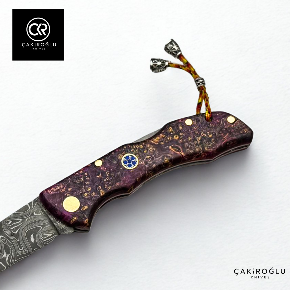 Showy Series Handcrafted Folding Knife - Damascus Steel & Stabilized Wood Handle