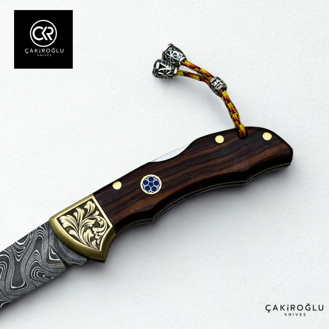 Showy Elite Handcrafted Custom-made Folding Knife - Damascus Steel & Engraved Apron