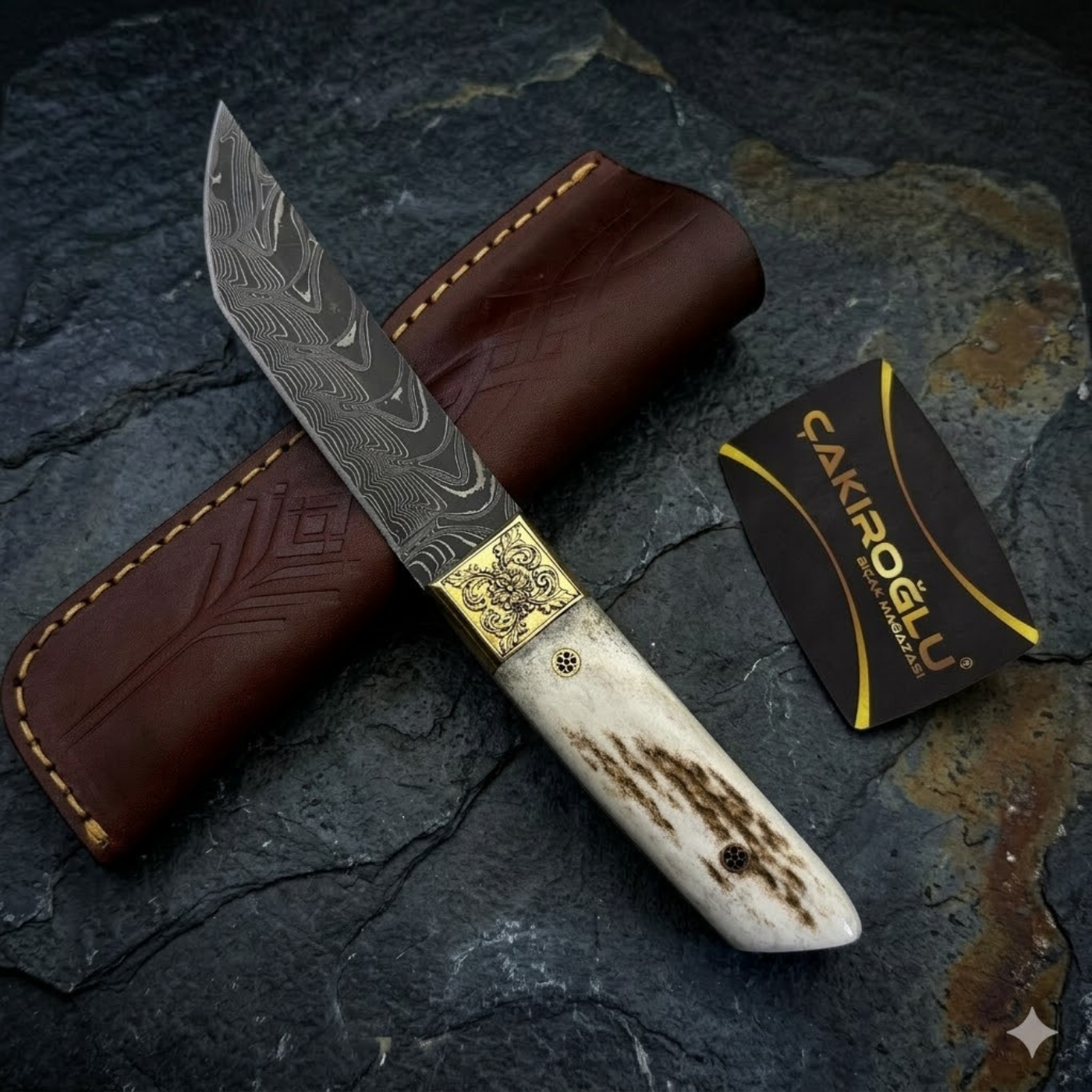 Collector's Edition - Handcrafted Custom-made Damascus Steel Tanto Model Hunting Knife