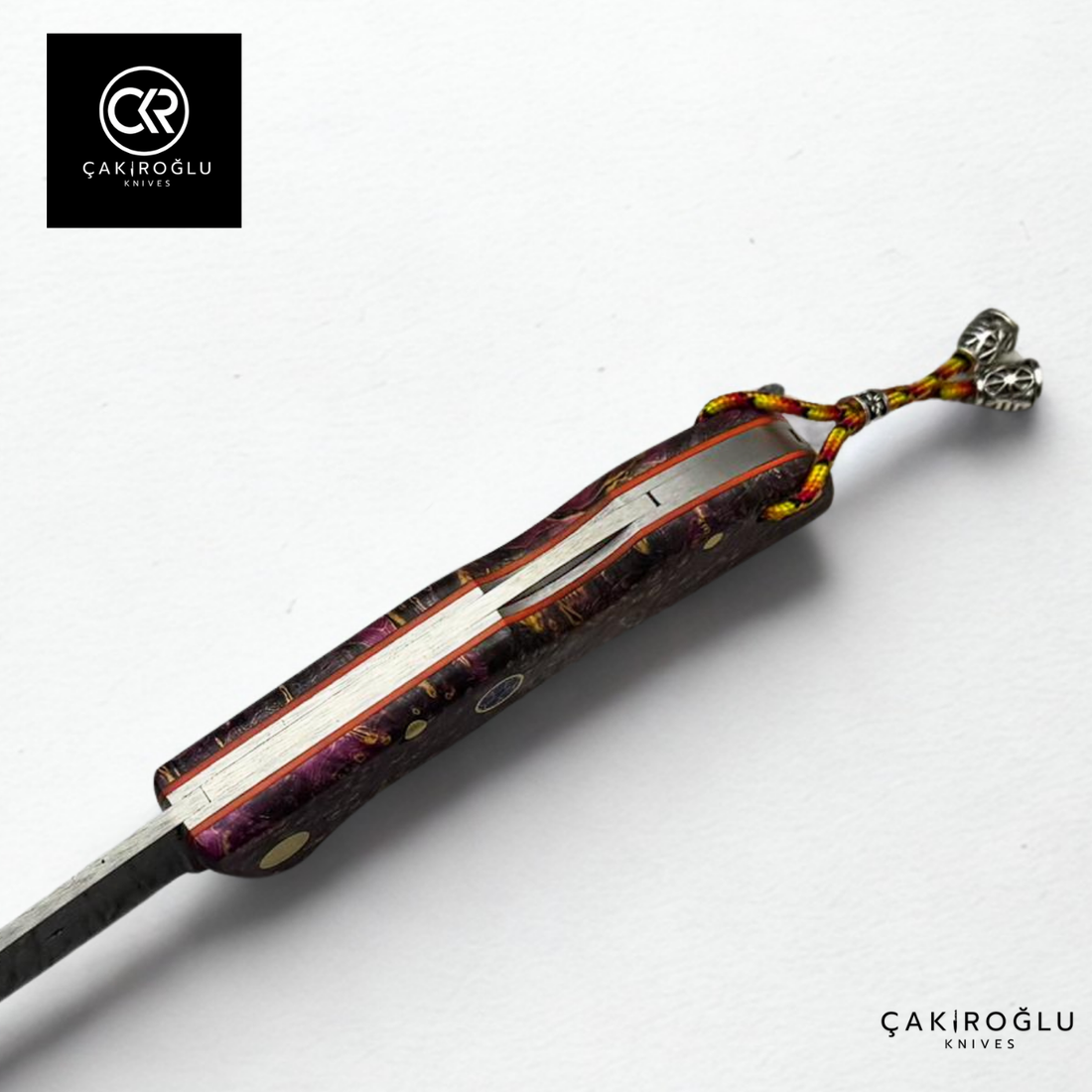 Showy Series Handcrafted Folding Knife - Damascus Steel & Stabilized Wood Handle