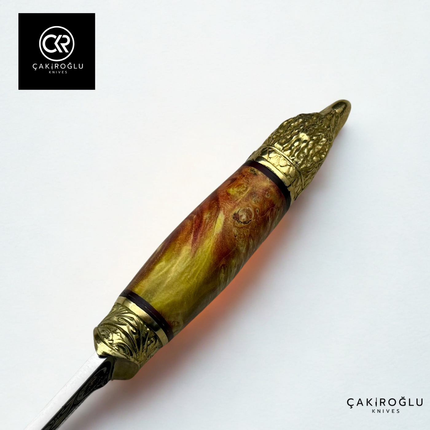 Eagle Spirit - Gold Embroidered Collectible Hunting Knife