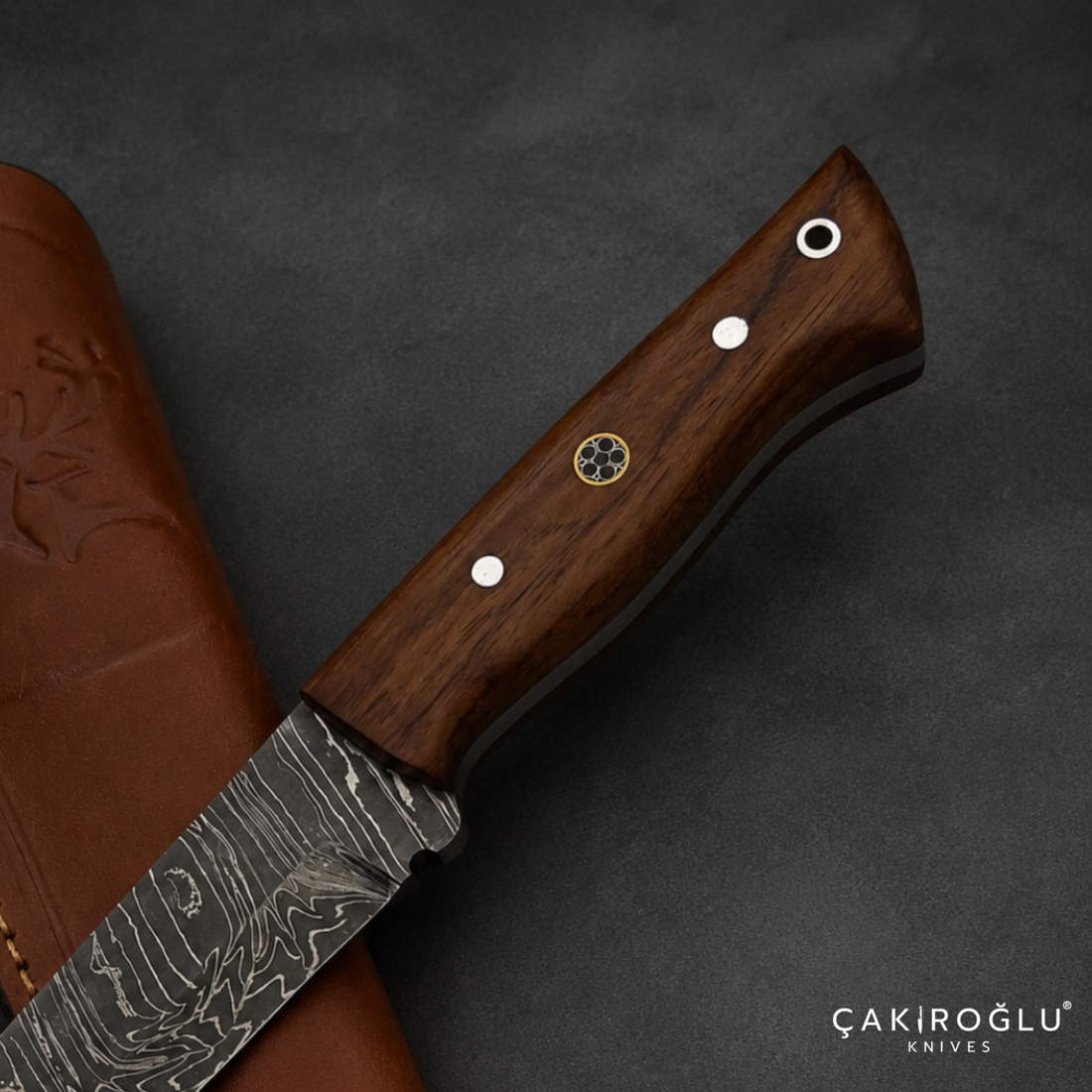 Handmade Damascus Steel Hunting Knife – Rosewood Handle, Leather Sheath