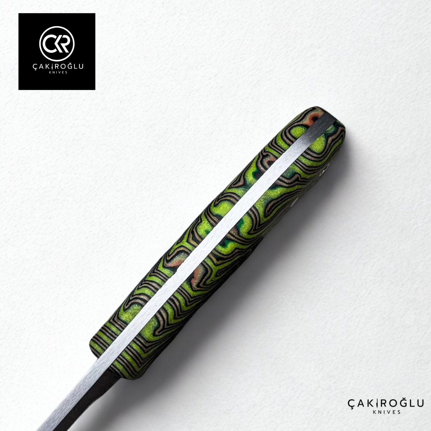 Handcrafted Custom-made Damascus Steel & G-carta Handle Hunting Knife