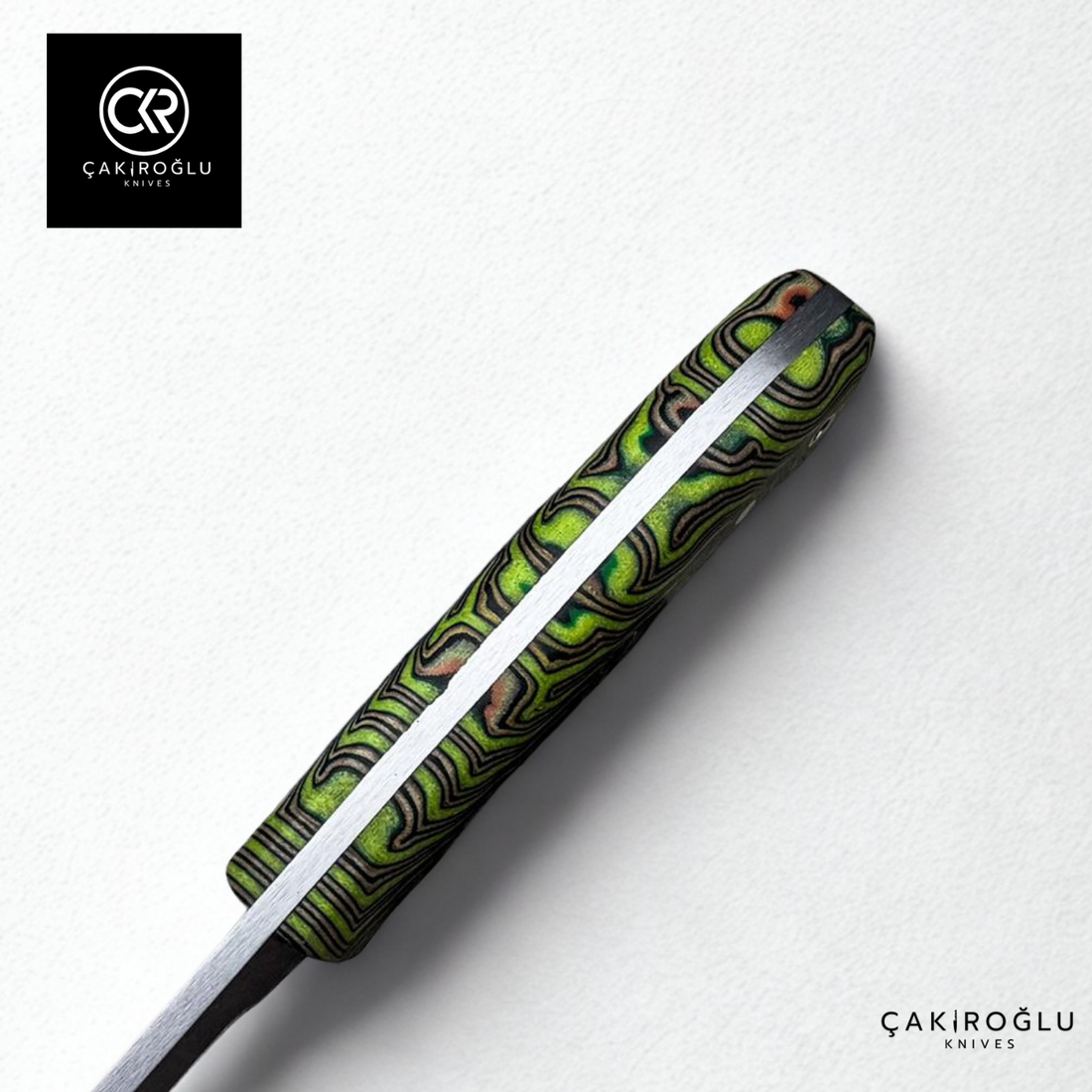 Handcrafted Custom-made Damascus Steel & G-carta Handle Hunting Knife