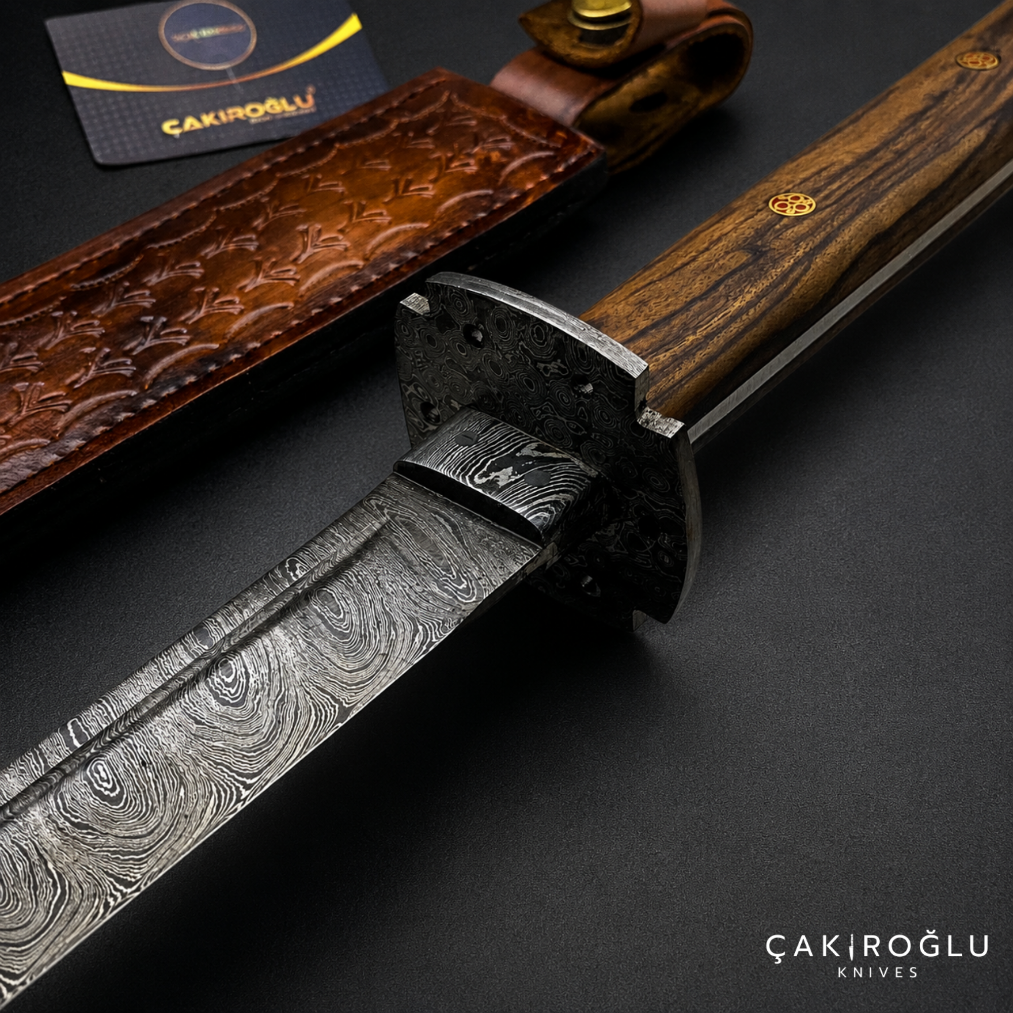 Handmade Damascus Steel Katana with Sheath: Real Samurai Sword, Wakizashi Sword