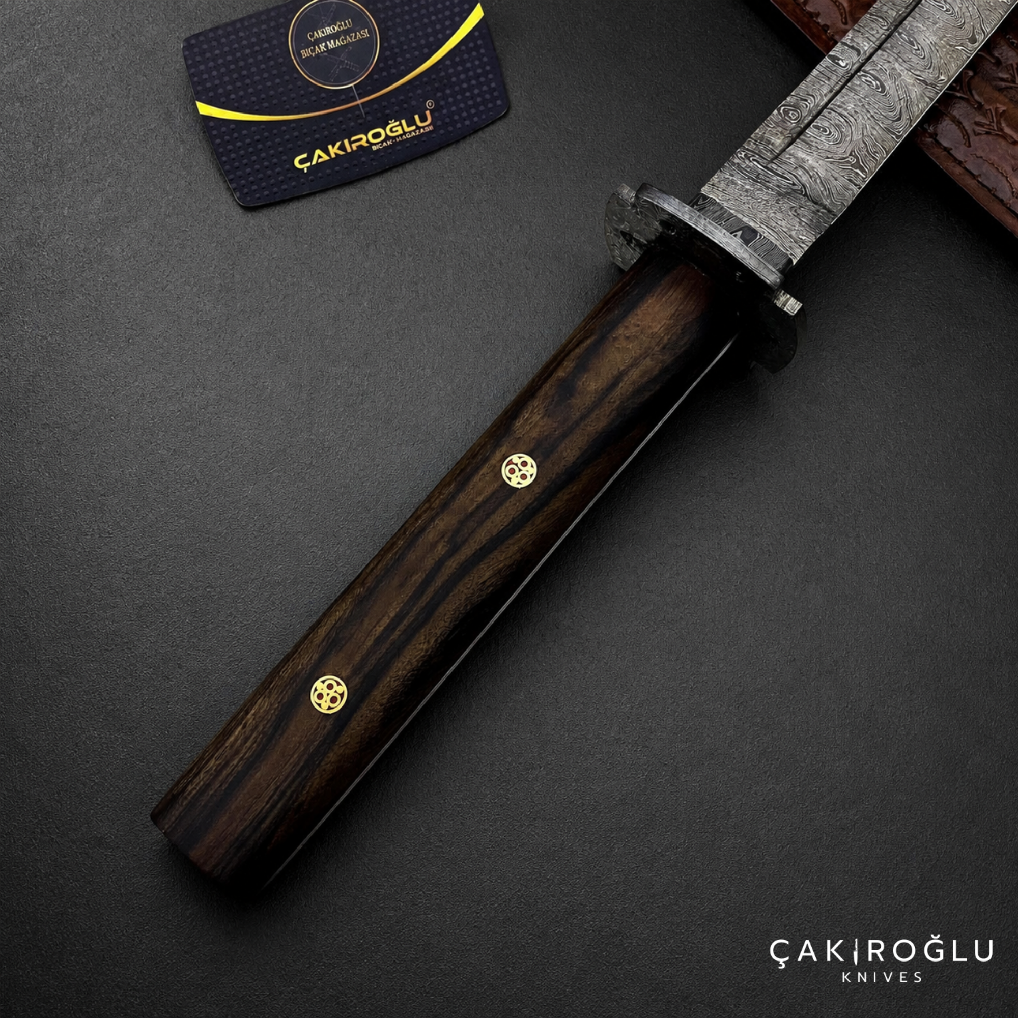 Handmade Damascus Steel Katana with Sheath: Real Samurai Sword, Wakizashi Sword