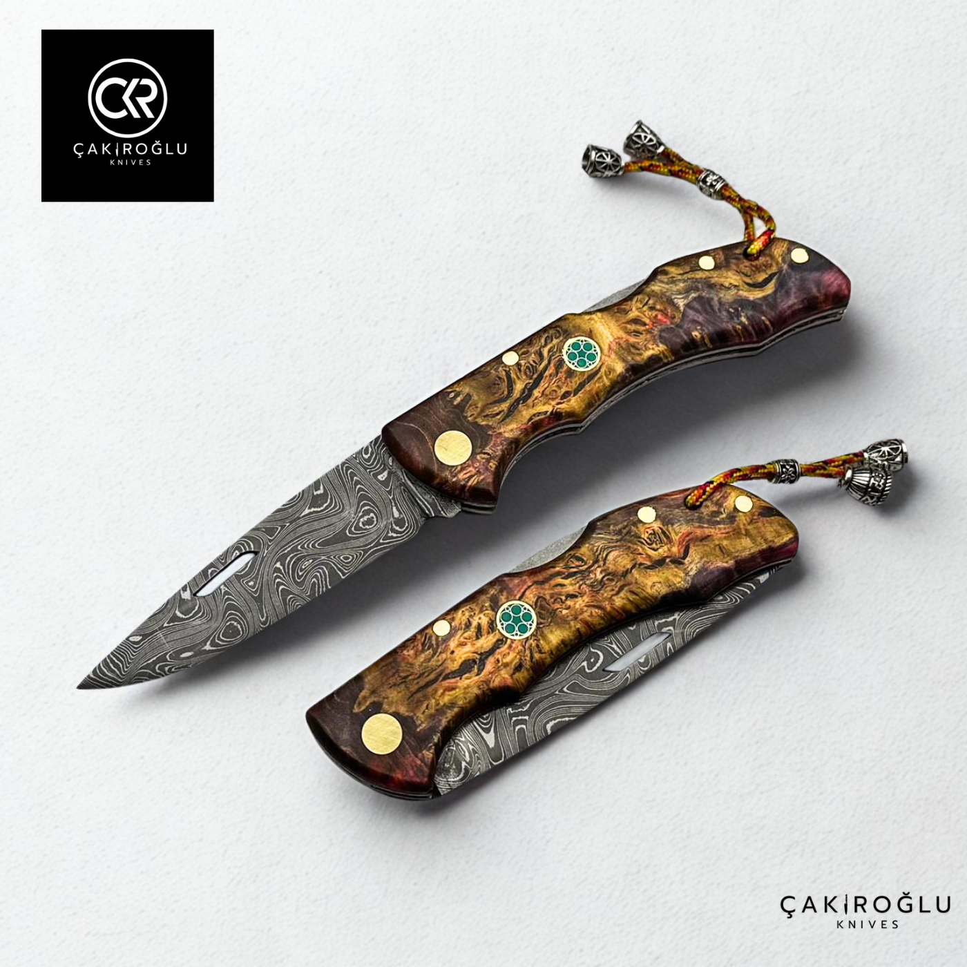 Showy Series Handcrafted Folding Knife - Damascus Steel & Stabilized Wood Handle