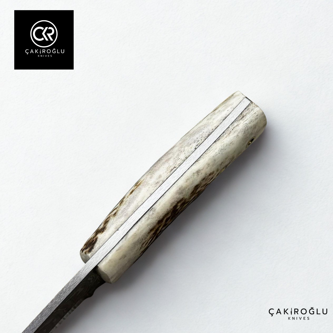 Handcrafted Custom-made Damascus Steel & Deer Antler Handle Hunting Knife