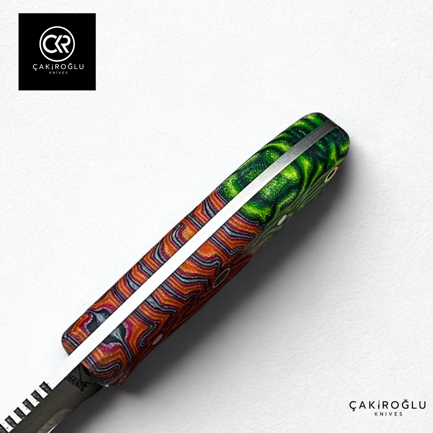 Handcrafted Custom-made Böhler N690 Steel & G-carta Handle Hunting Knife