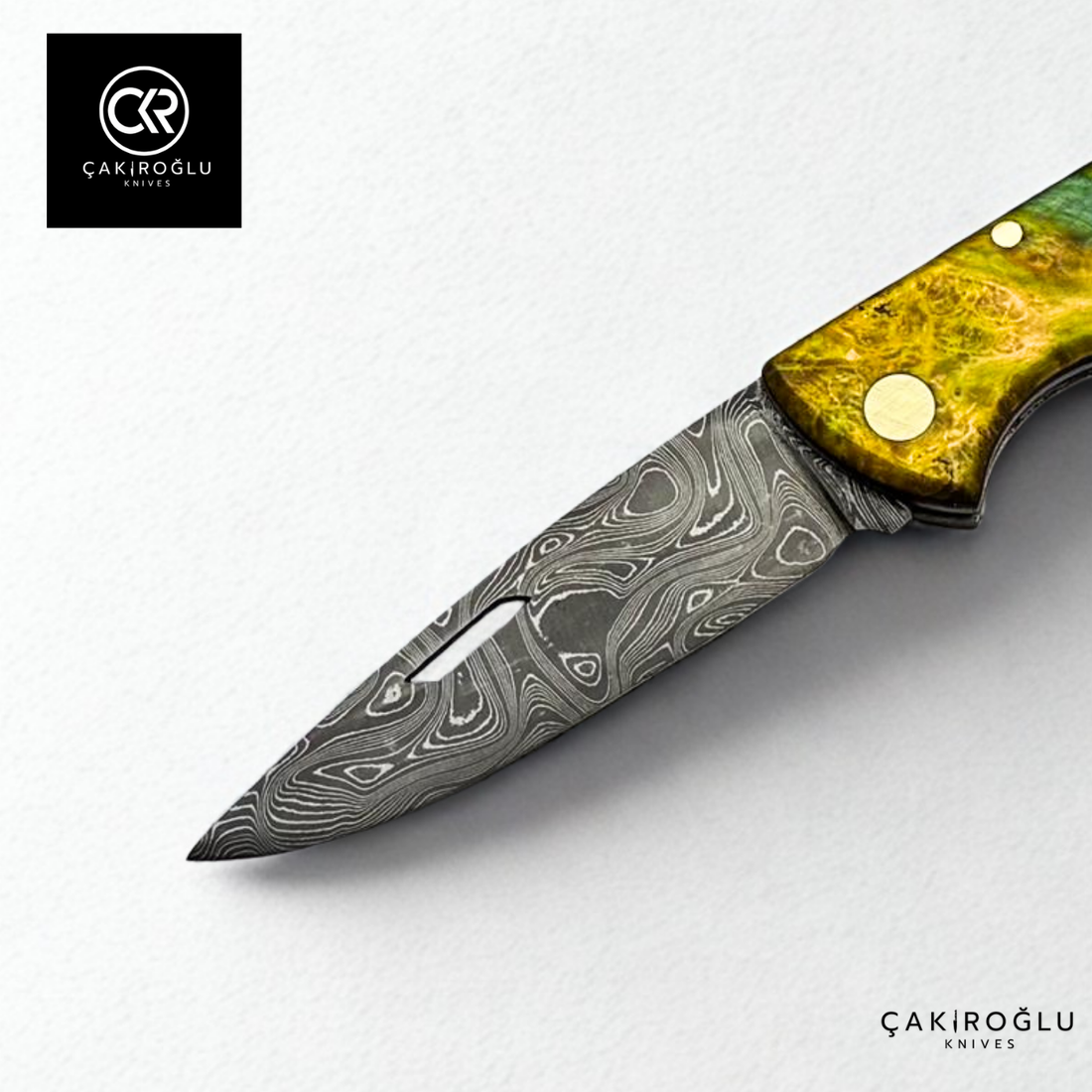 Showy Series Handcrafted Folding Knife - Damascus Steel & Stabilized Wood Handle