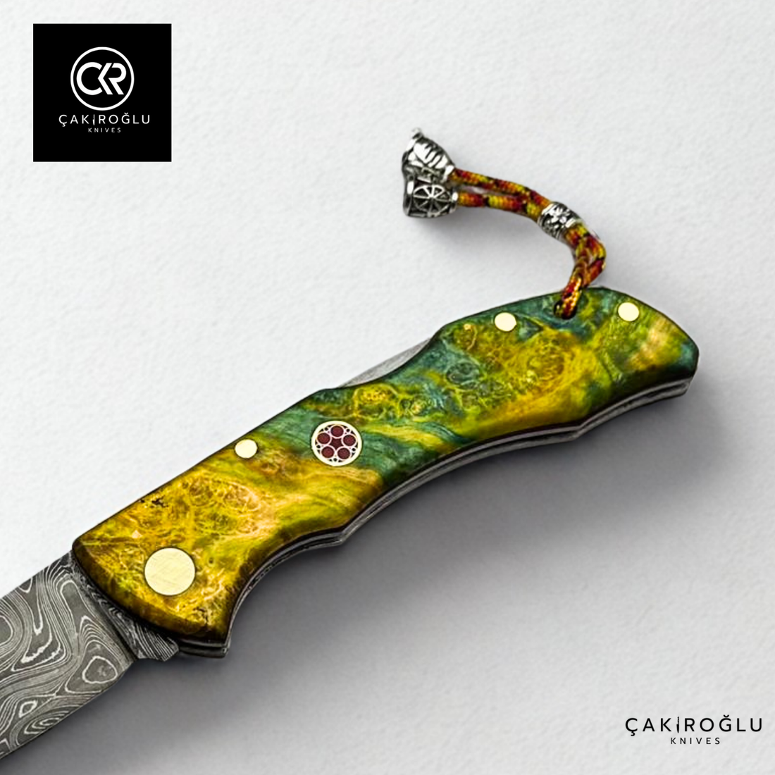 Showy Series Handcrafted Folding Knife - Damascus Steel & Stabilized Wood Handle