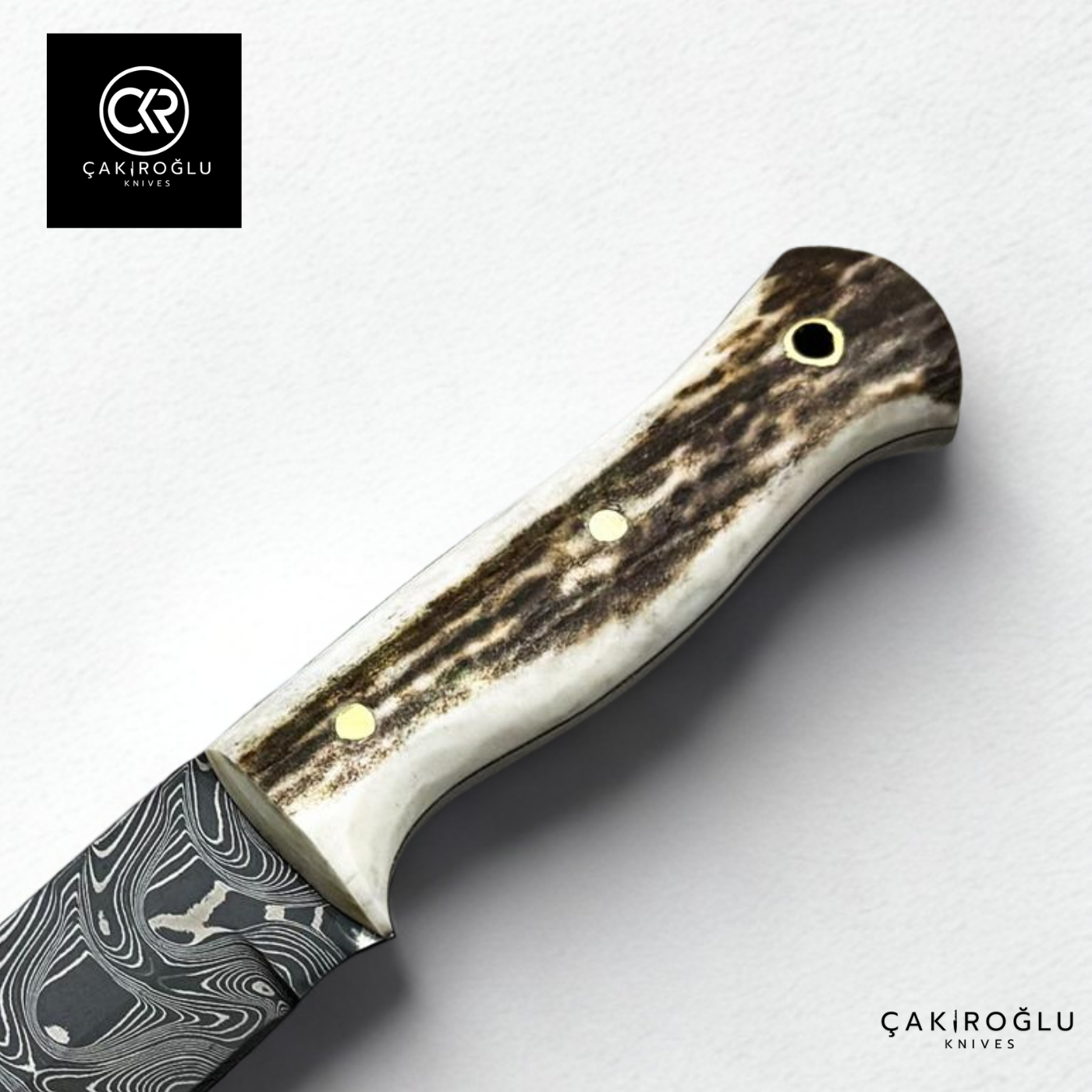 Handcrafted Custom-made Damascus Steel Bushcraft Hunting Knife - Deer Antler Handle