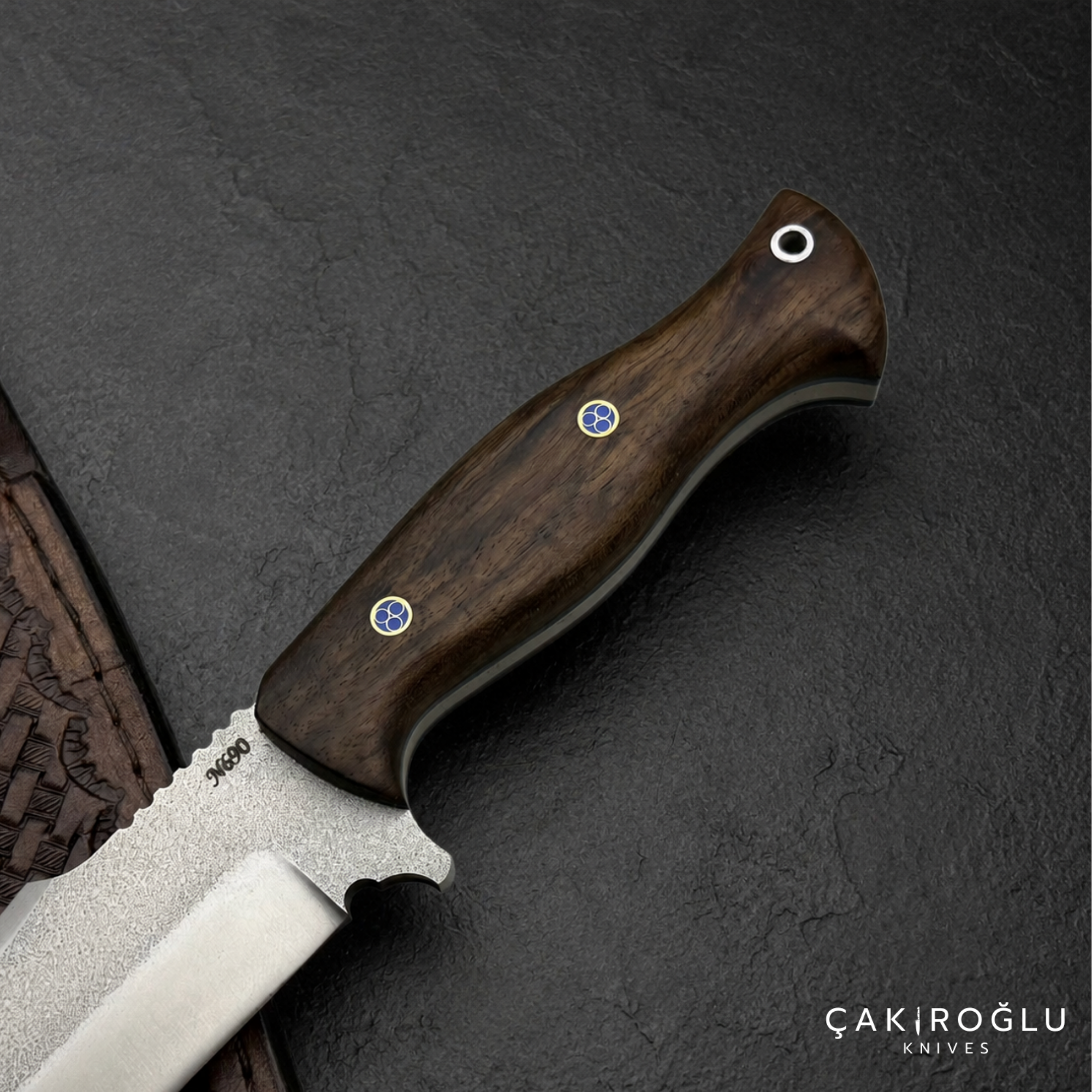 Handmade N690 Steel Hunting Knife with Sheath - Walnut Handle