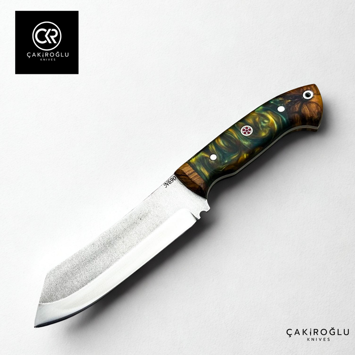 Handcrafted Custom-made Böhler N690 Steel & Epoxy Hybrid Handle Hunting Knife