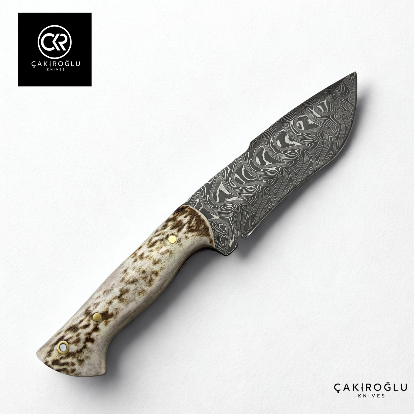 Handcrafted Custom-made Damascus Steel & Deer Antler Handle Hunting Knife