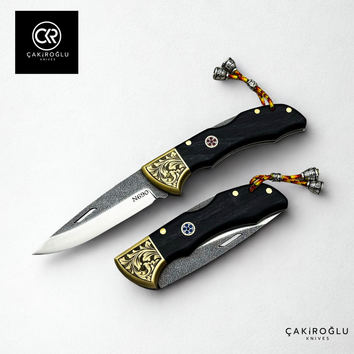 Showy Elite Medium Size Handcrafted Custom Folding Knife - N690 Böhler Steel & Engraved Brass Apron