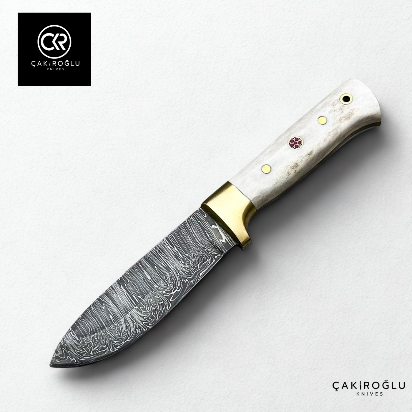 Handcrafted Custom-made Damascus Steel Bushcraft Hunting Knife - Deer Antler Handle & Brass Apron