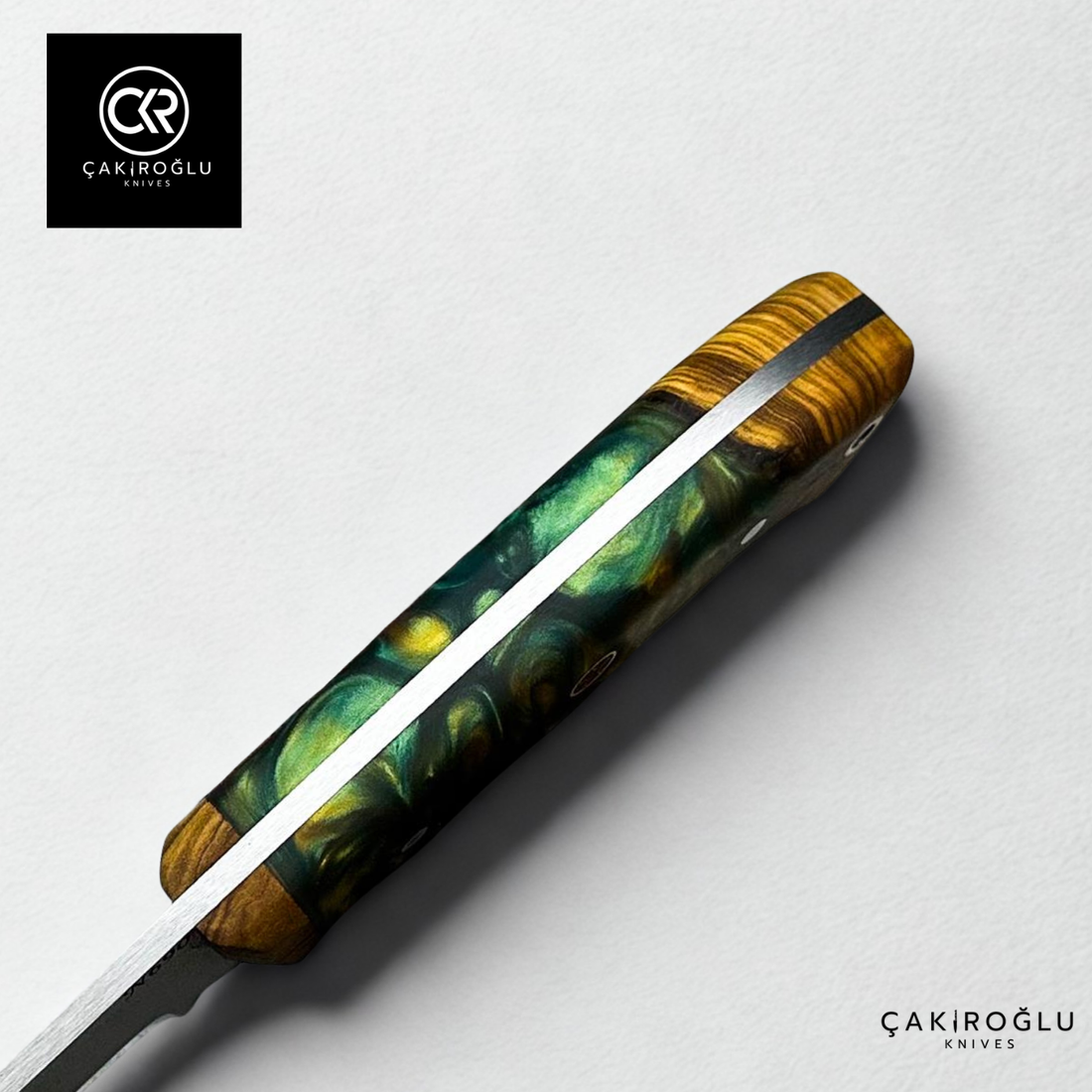 Handcrafted Custom-made Böhler N690 Steel & Epoxy Hybrid Handle Hunting Knife