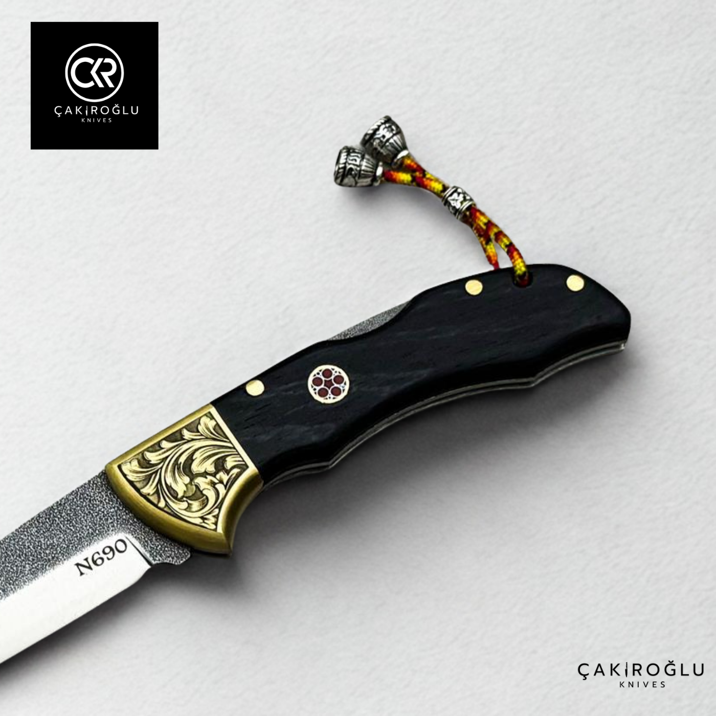 Showy Elite Medium Size Handcrafted Custom Folding Knife - N690 Böhler Steel & Engraved Brass Apron