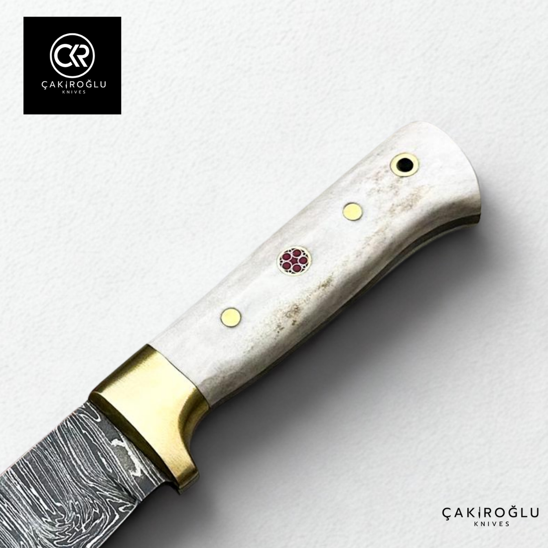 Handcrafted Custom-made Damascus Steel Bushcraft Hunting Knife - Deer Antler Handle & Brass Apron