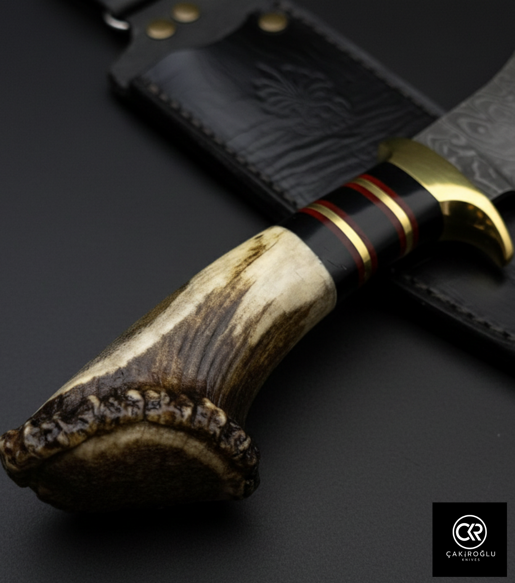 Root Stag - Handcrafted Custom-made Classic Damascus Colletible Knife