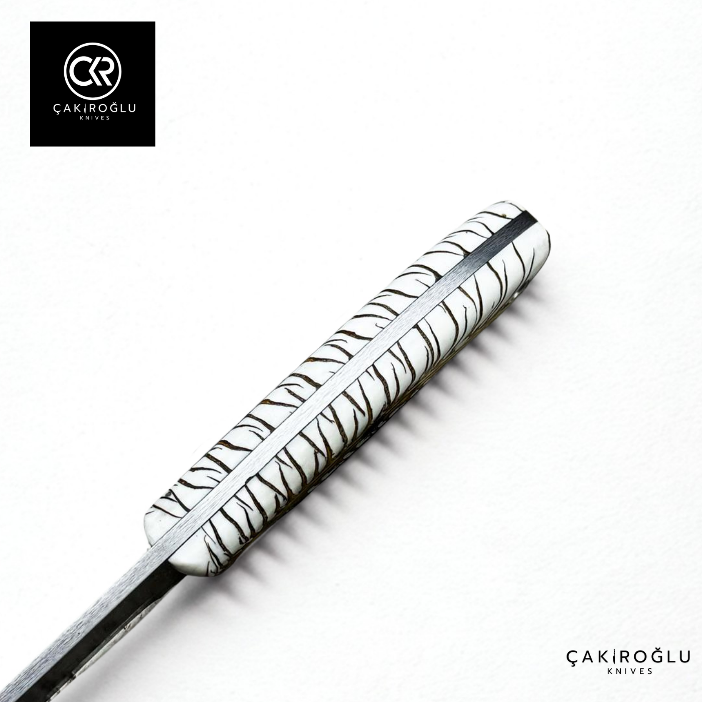 Handcrafted Custom-made Damascus Steel & Pine Cone Epoxy Handle Hunting Knife