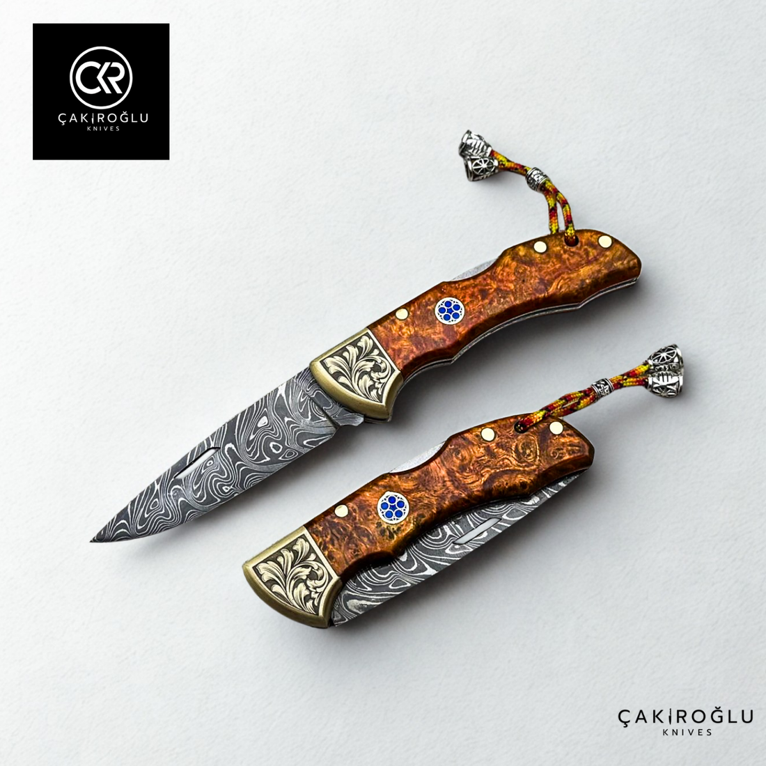 Showy Elite Handcrafted Custom-made Folding Knife - Damascus Steel & Engraved Apron