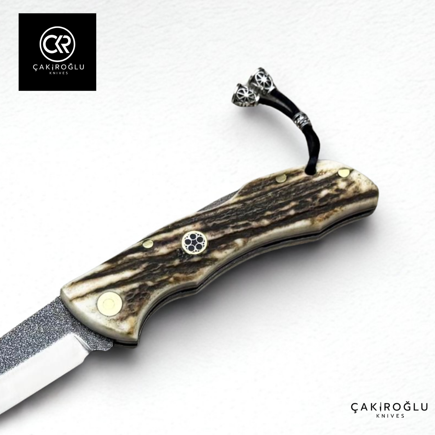 Showy Series Handcrafted Folding Knife - N690 Böhler Stainless Steel & Deer Antler Handle