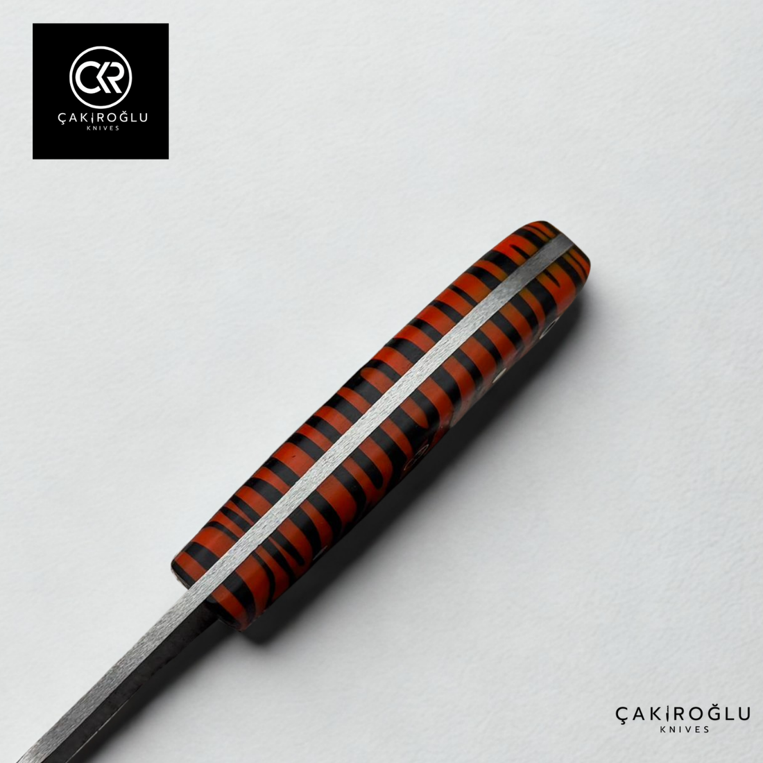 Handcrafted Custom-made Damascus Steel & Epoxy Handle Hunting Knife