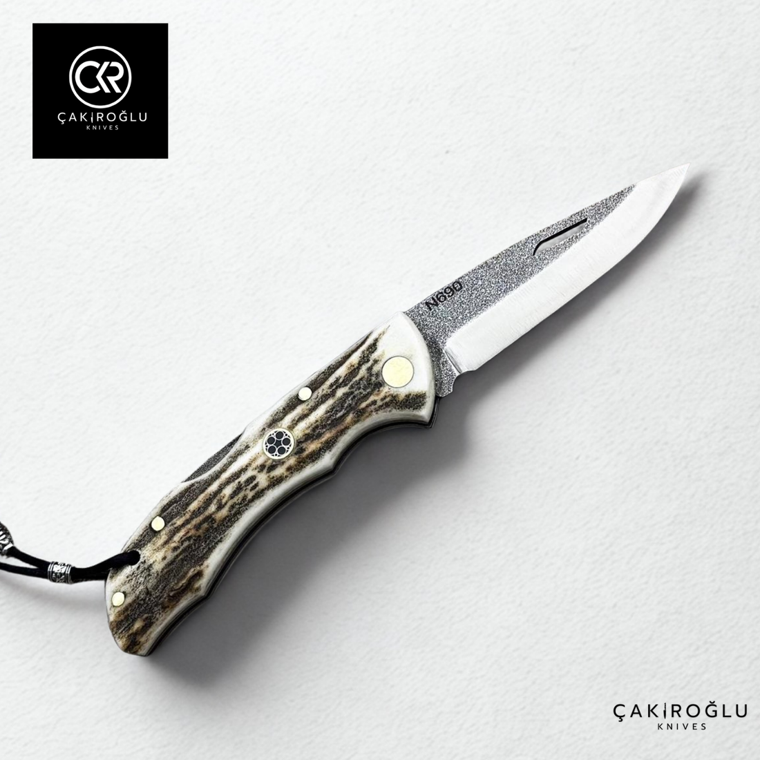 Showy Series Handcrafted Folding Knife - N690 Böhler Stainless Steel & Deer Antler Handle