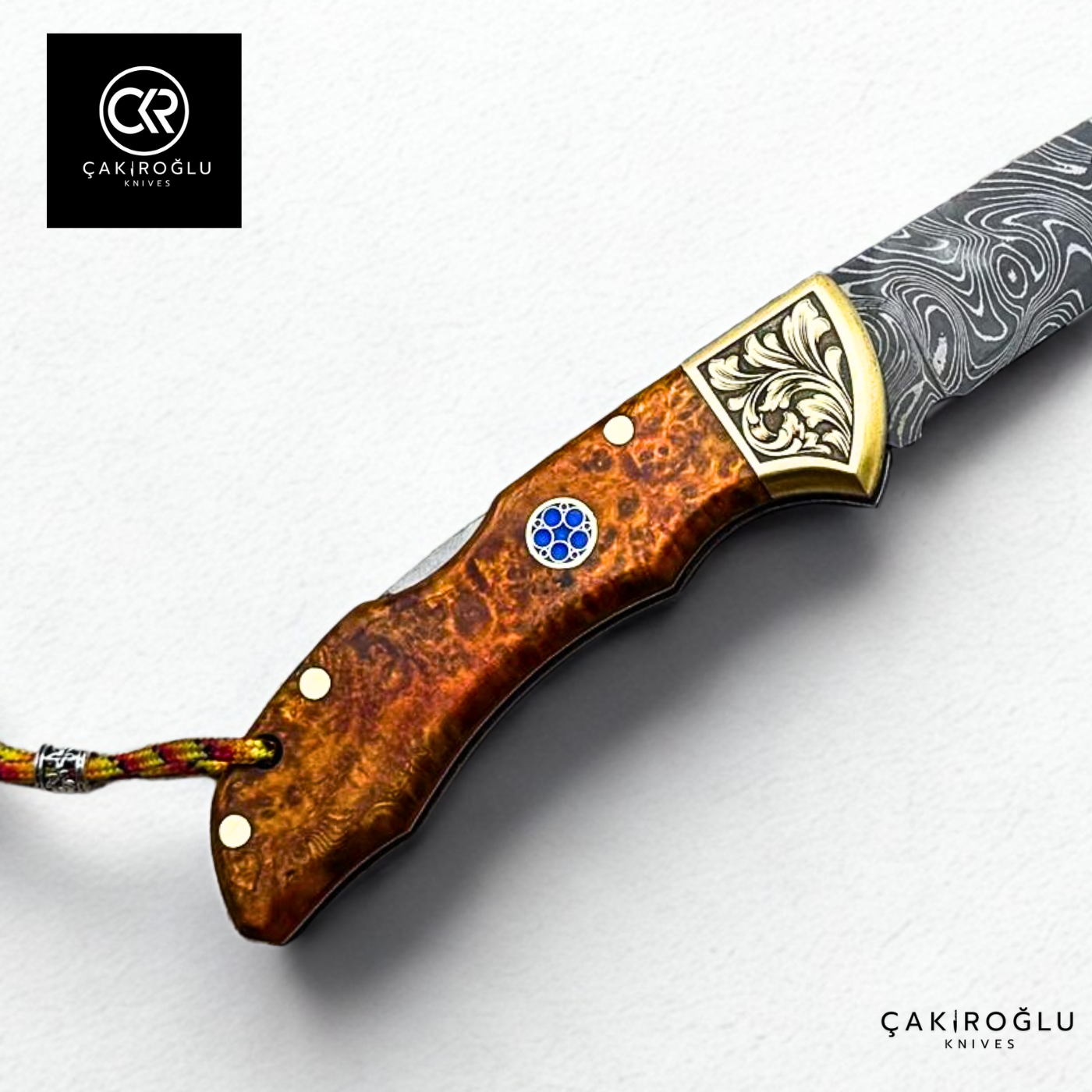 Showy Elite Handcrafted Custom-made Folding Knife - Damascus Steel & Engraved Apron