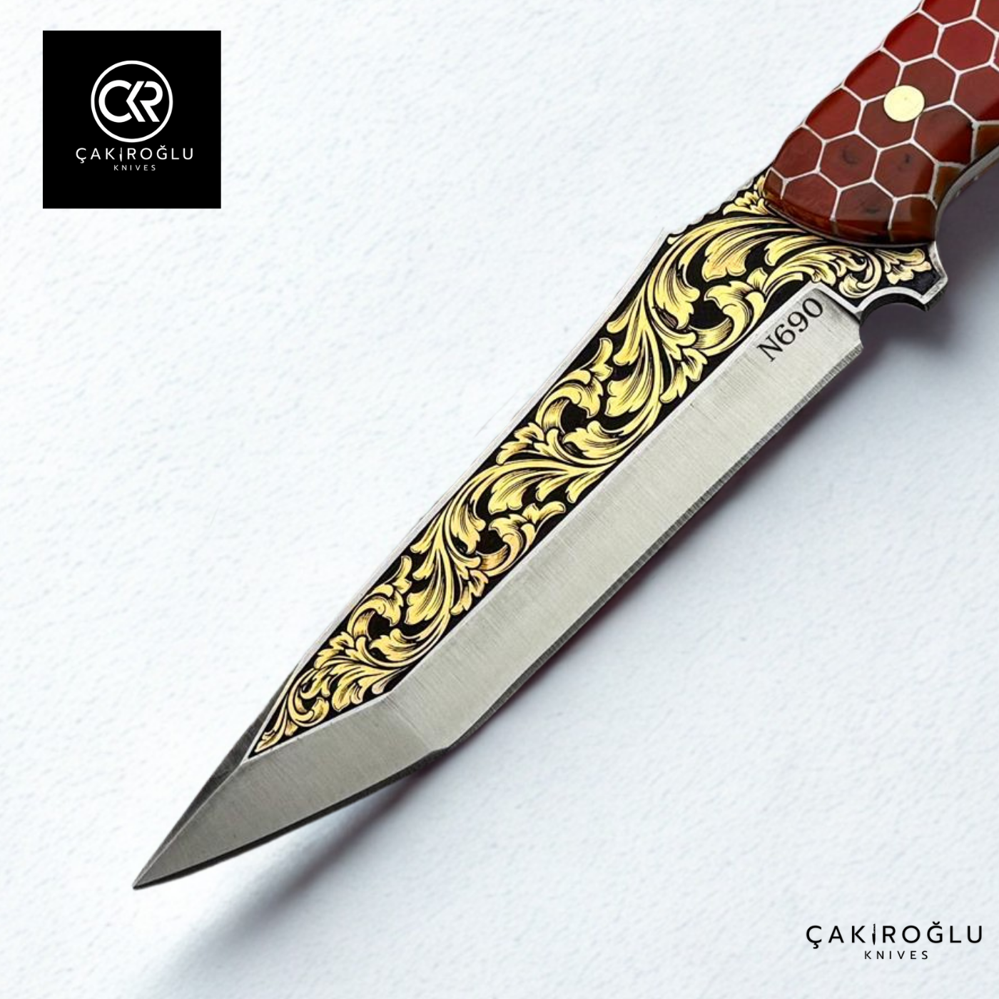 Aurum Hive V2 - Limited Collector’s Edition N690 Knife with Gold Engraving & Epoxy Hive Handle