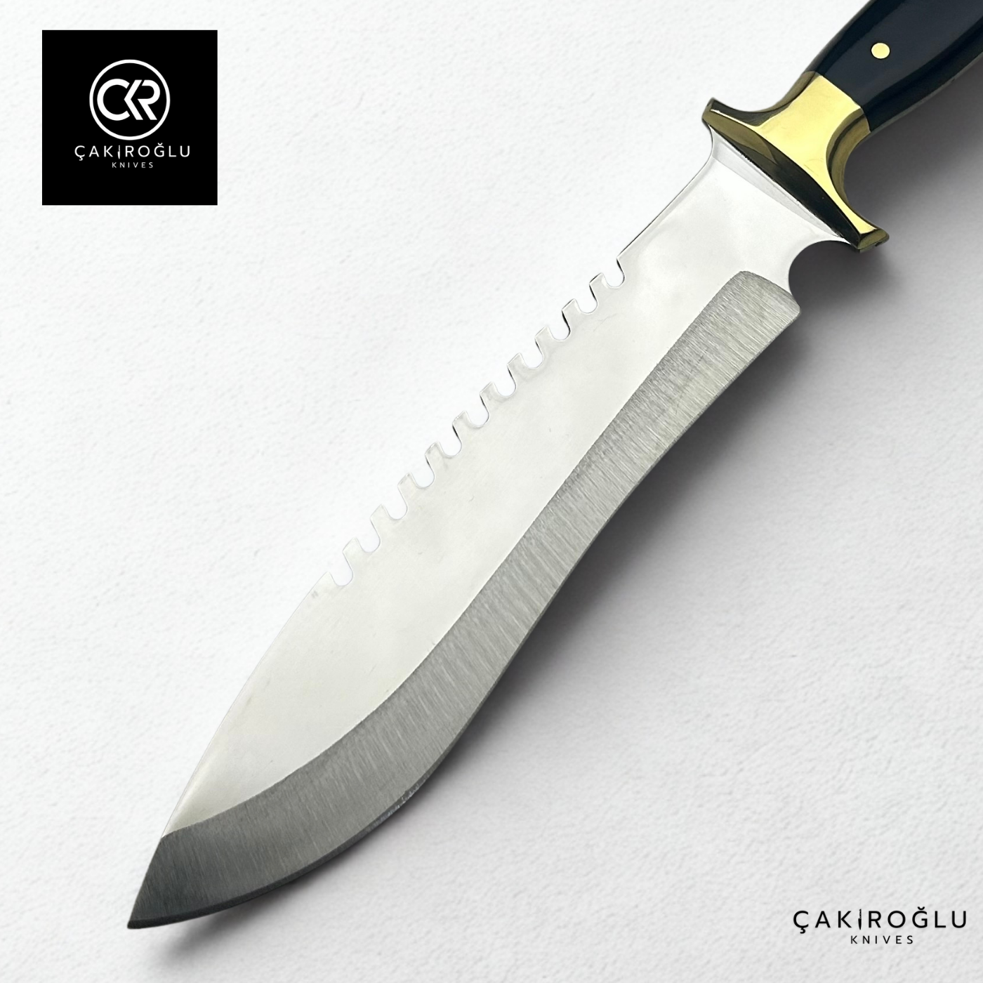 192 Alpha Pro v3 - Handcrafted Hunting Knife