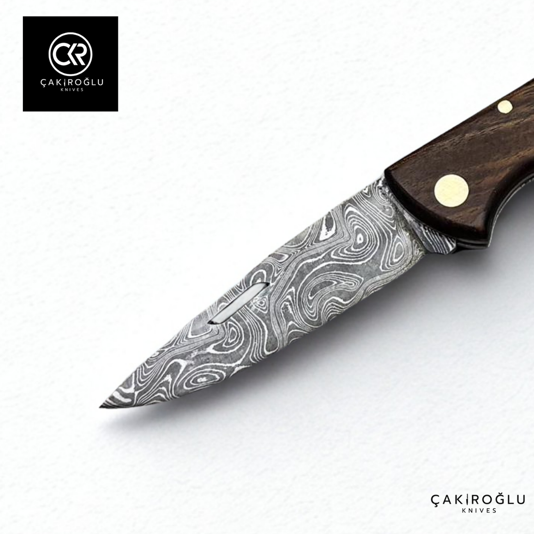 Showy Series Handcrafted Folding Knife - Damascus Steel & Walnut Root Handle