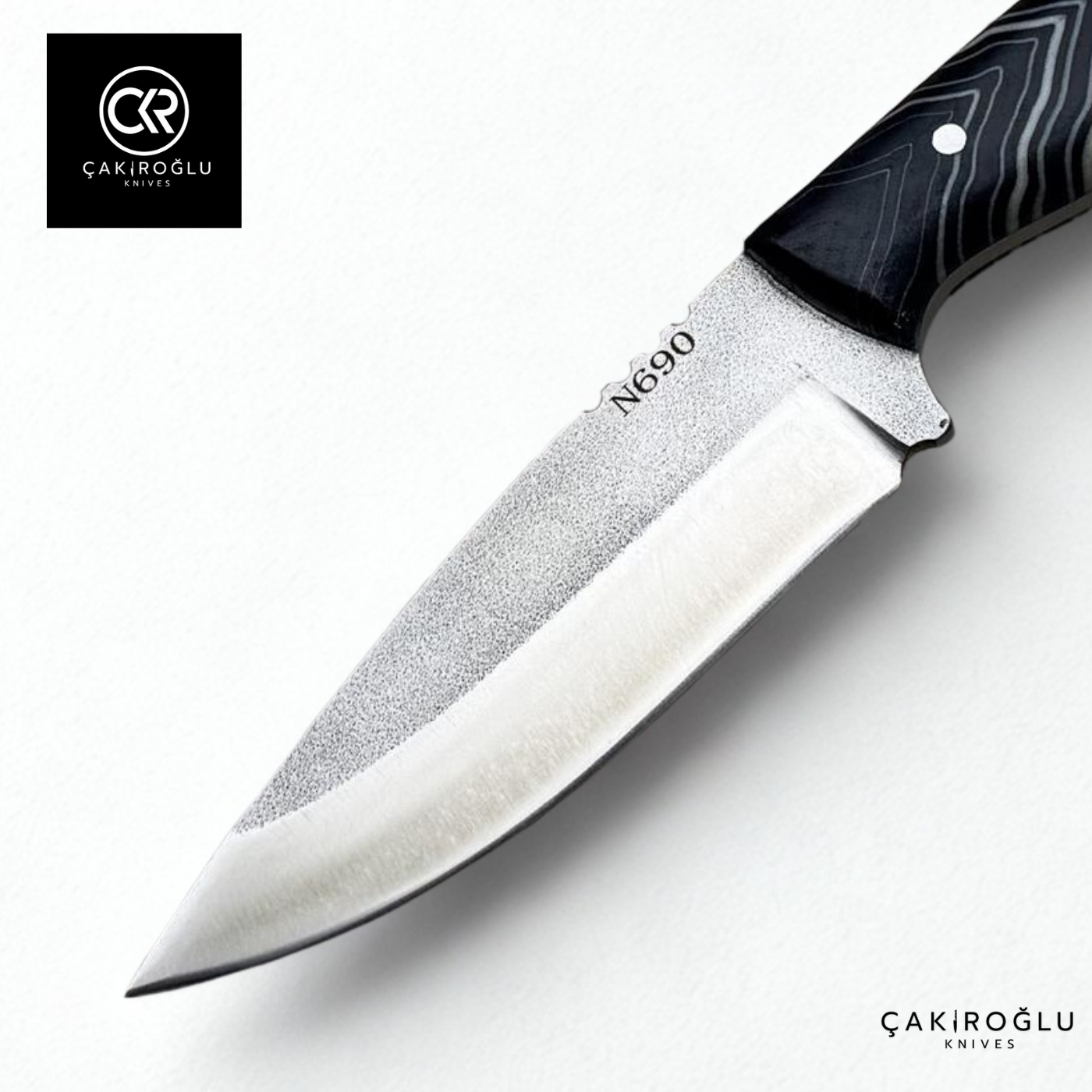 Handcrafted Custom-made Böhler N690 Steel & G-carta Handle Hunting Knife