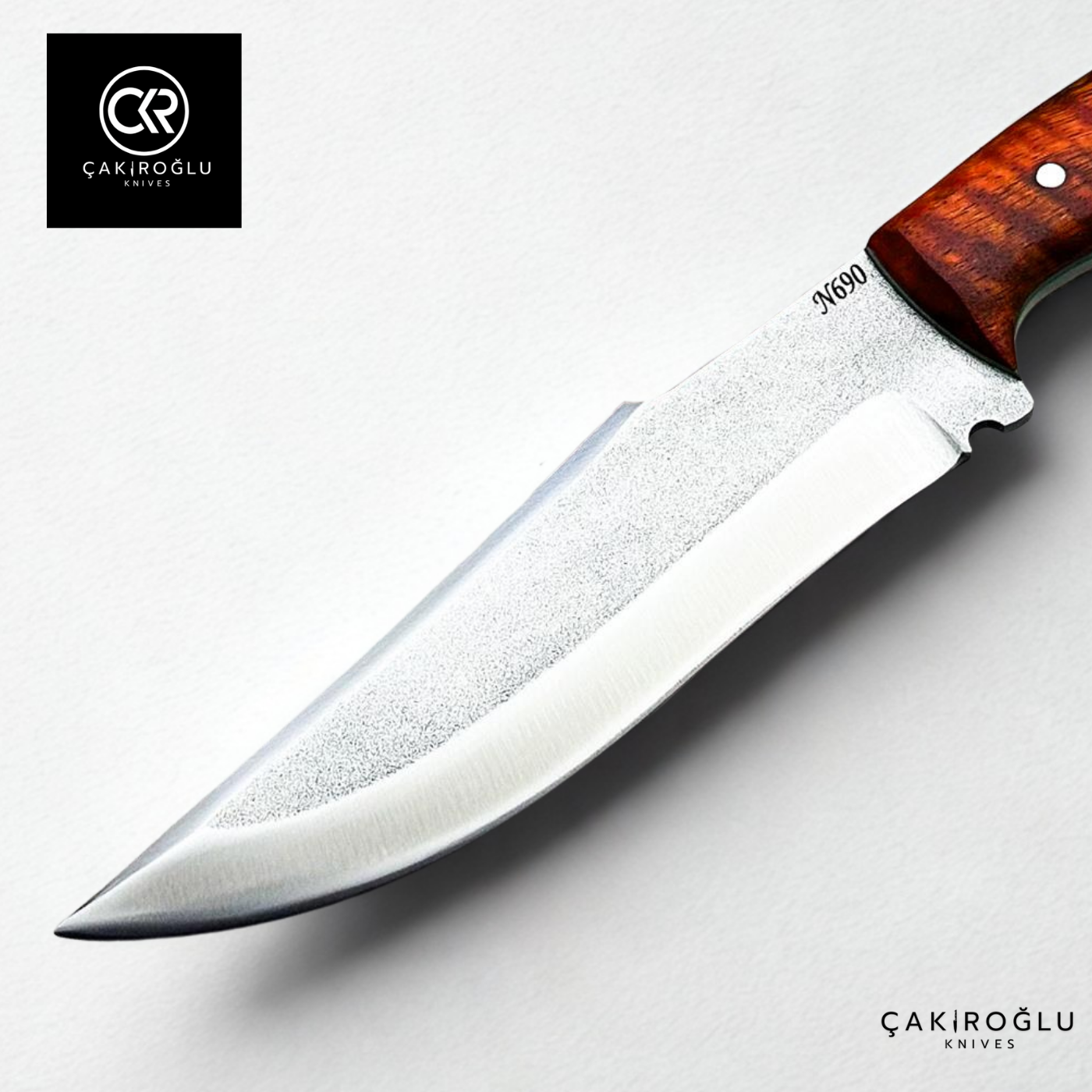 Handcrafted Custom-made Böhler N690 Steel & Stabilized Mango Handle Hunting Knife