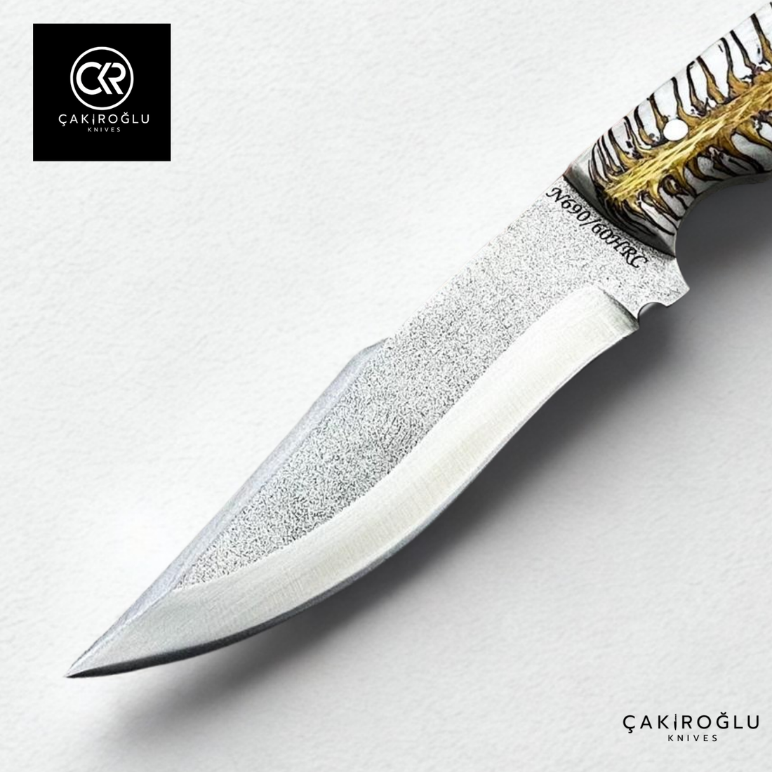 Handcrafted Custom-made Böhler N690 Steel & Pine Cone Epoxy Handle Hunting Knife