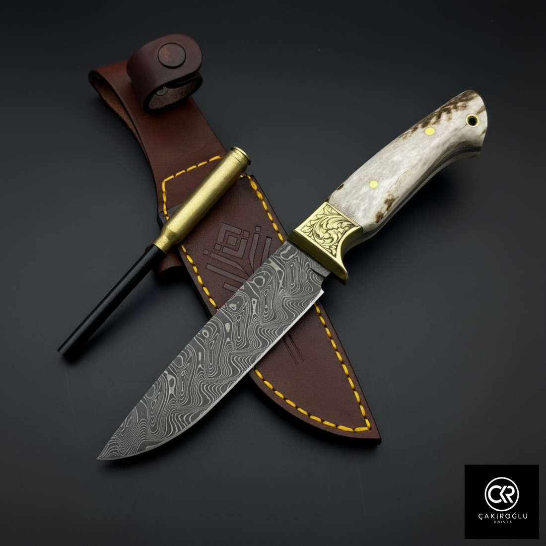 Collector's Edition - Handcrafted Custom-made Damascus Steel Hunting Knife with Magnesium Bar