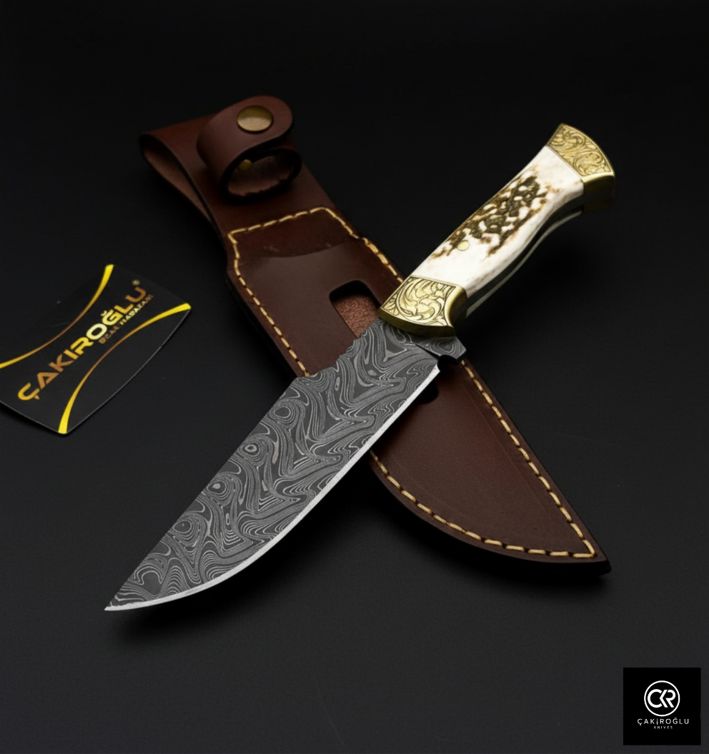 Handcrafted Custom-made Damascus Steel Hunting Knife - Deer Antler Handle & Brass Apron