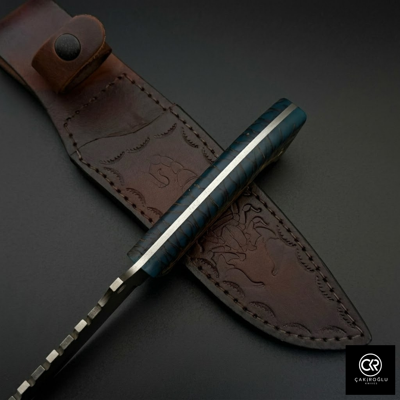 Handmade Custom N690 Steel Hunting Knife, Epoxy Pine Cone Handle, Luxury Gift for Adventurers