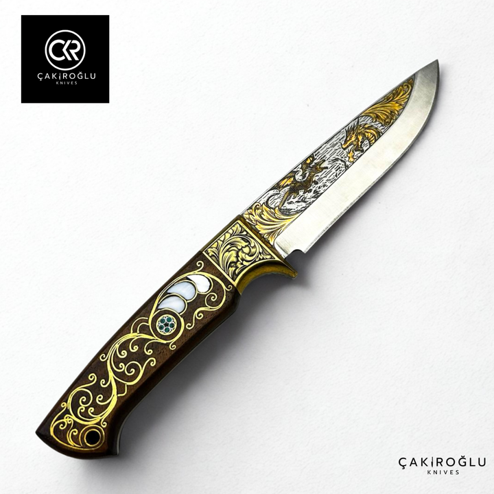 Regal Edge – Limited Collector’s Edition N690 Knife with Gold Engraving & Mother of Pearl