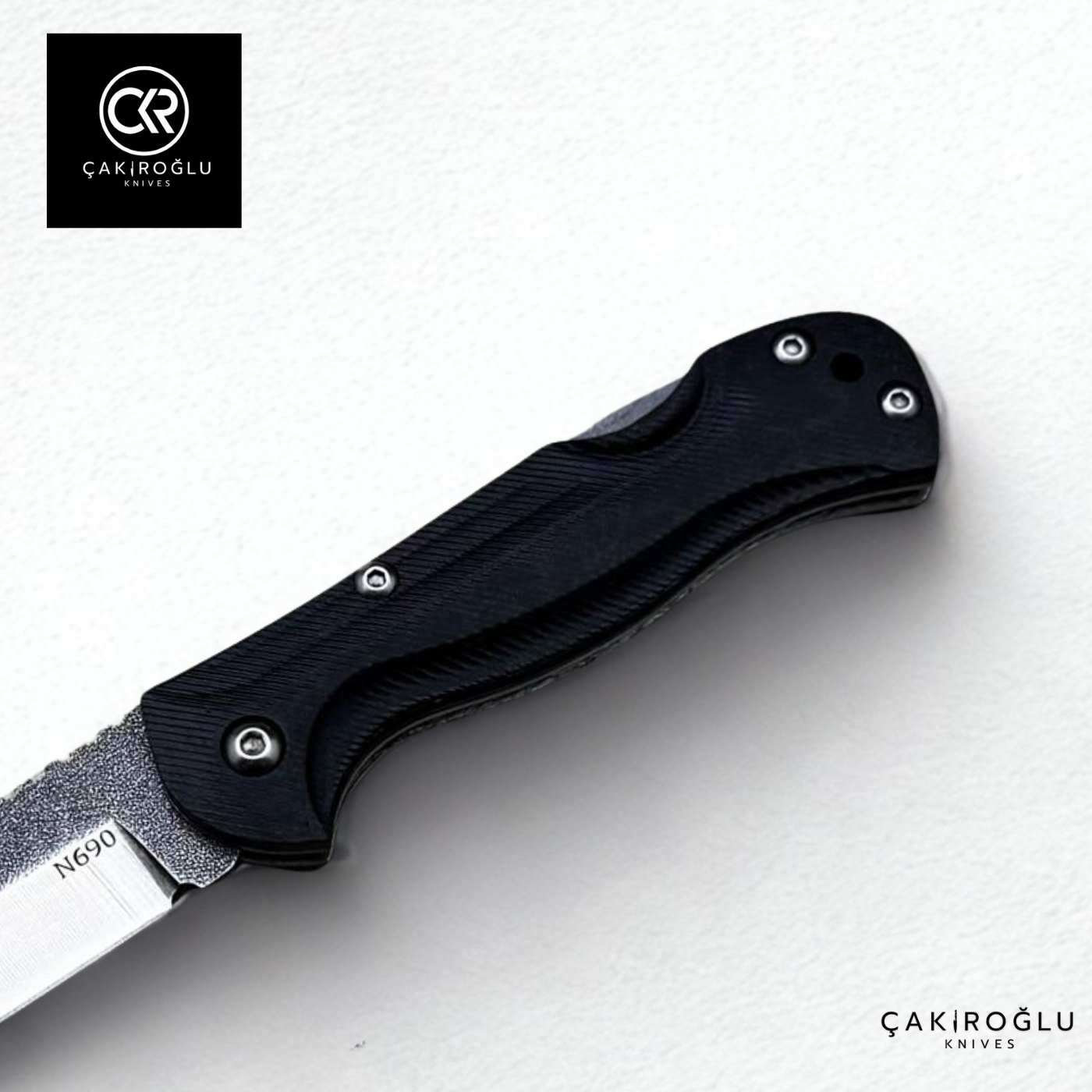 Nivora Pro - Handcrafted Folding Knife