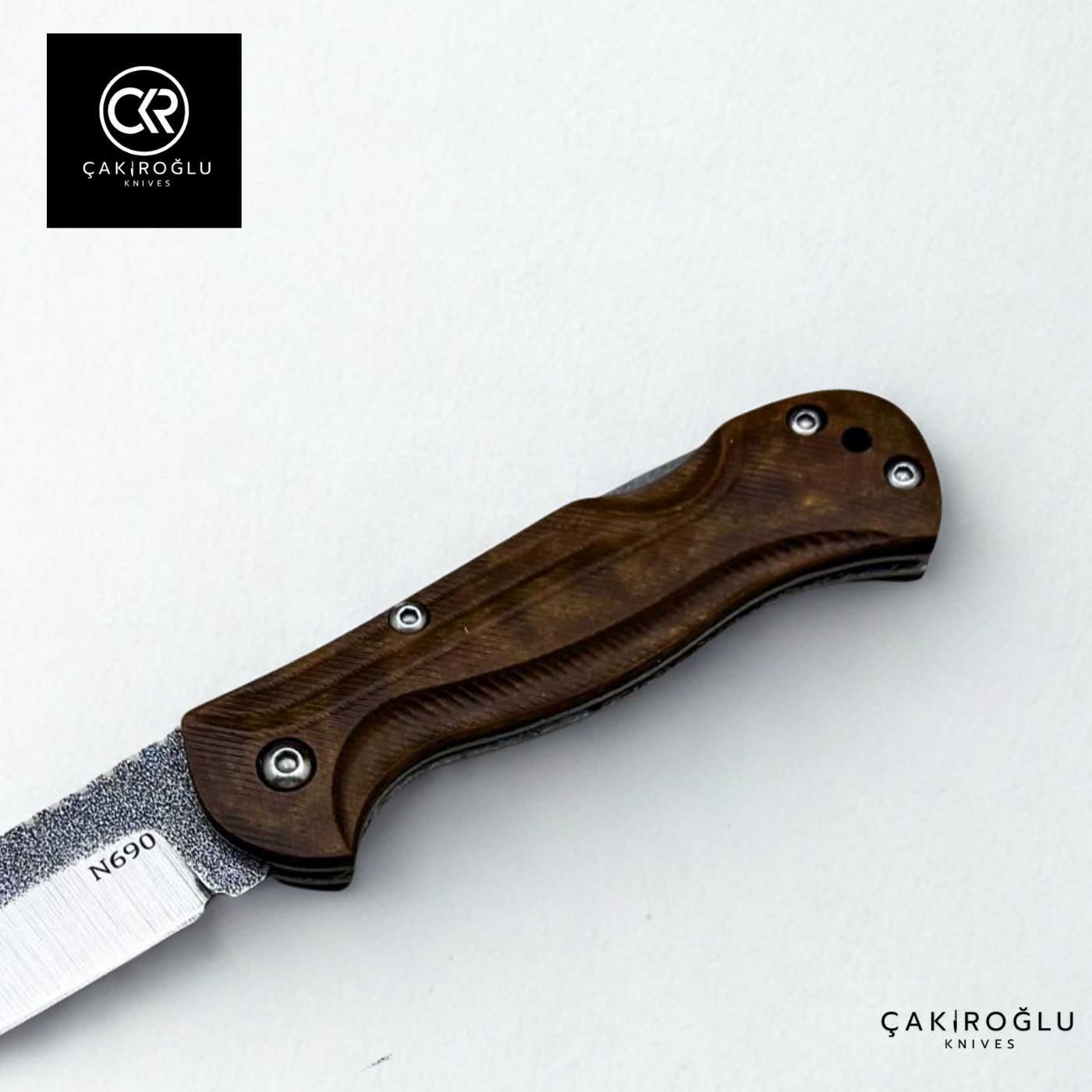 Nivora Pro - Handcrafted Folding Knife