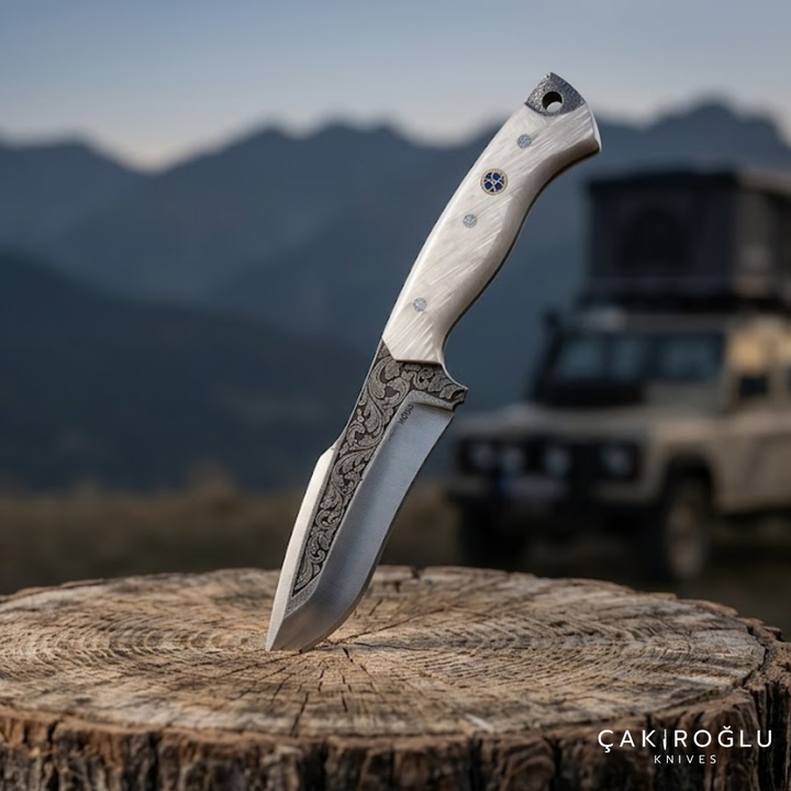 Custom Handmade Engraved N690 Hunting Knife with Sheath