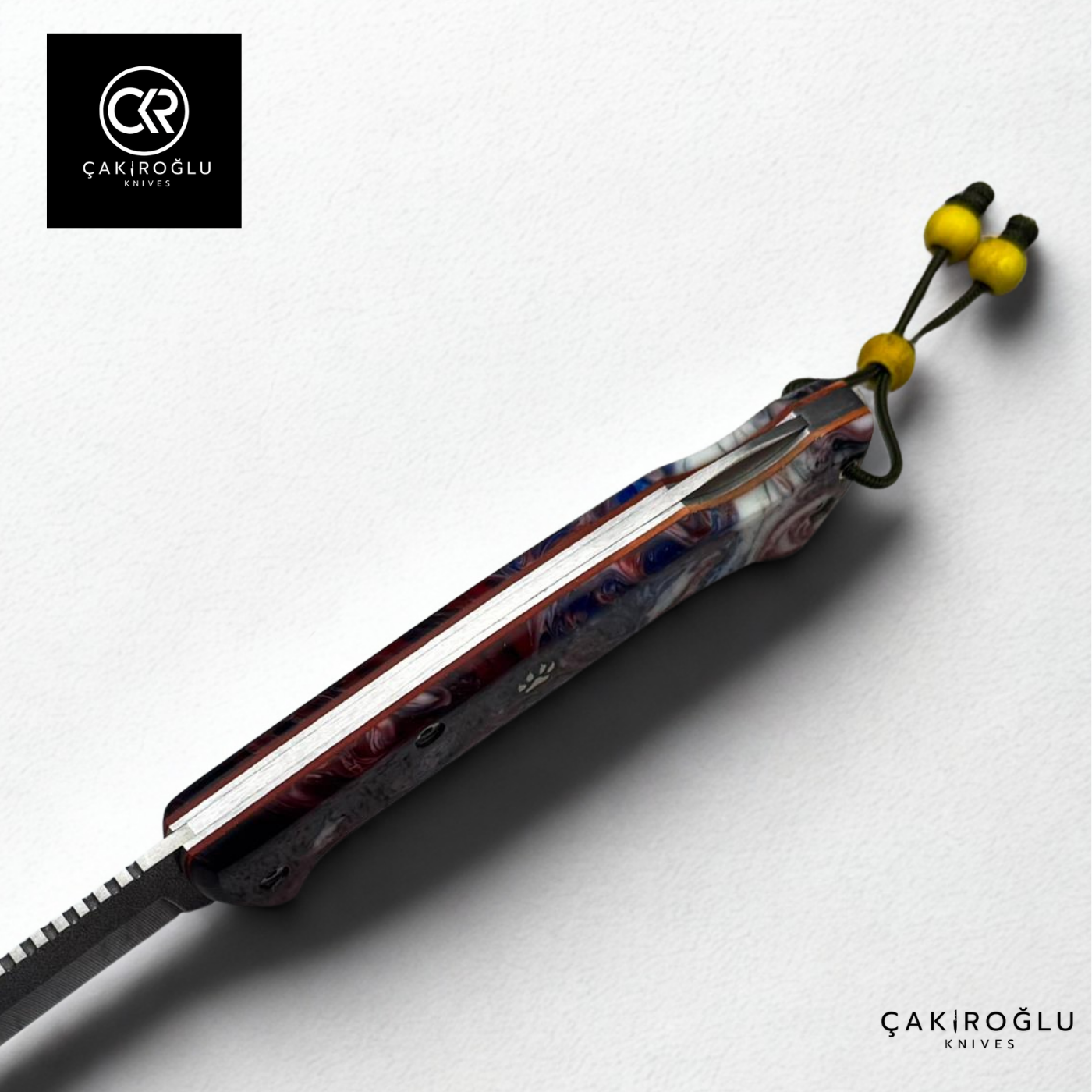 Göxon 207 v2 - Epoxy Amber Handle Handcrafted Knife